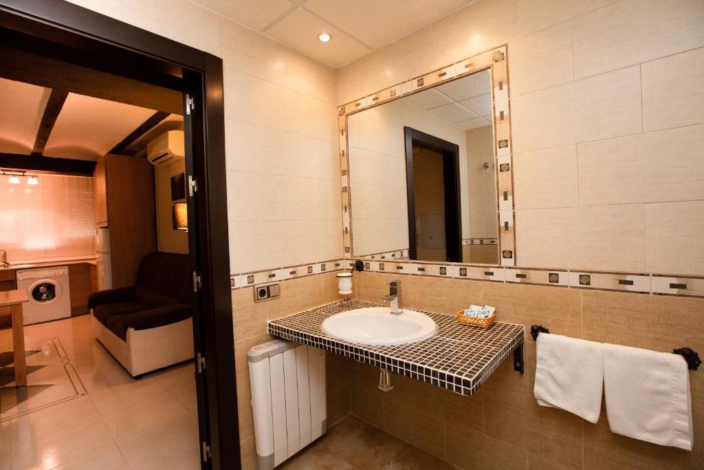 Apartahotel Al Alba Pozo Alcón 部屋 写真
